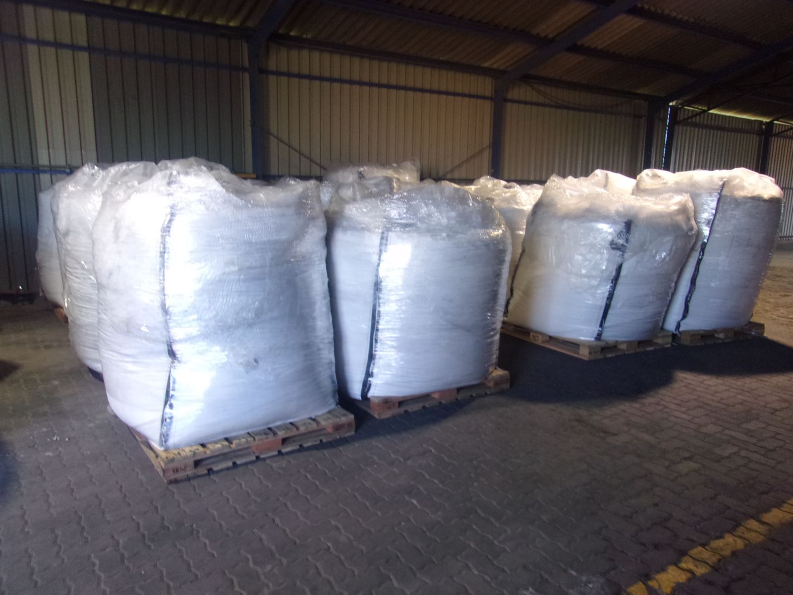 POLYETHYLENE MATERIAL - SASOLBURG (SA03-238-26_ONLINE AUCTION)