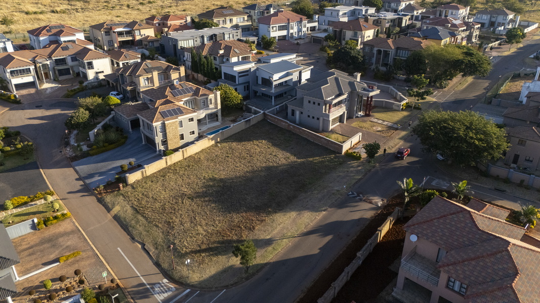 VACANT STAND IN MAGALIESBERG COUNTRY ESTATE - AMANDASIG (ICO0058-04-26)