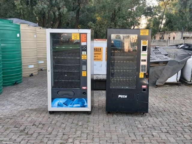 VENDING MACHINES - MEYERTON (MEY1827-05-26)