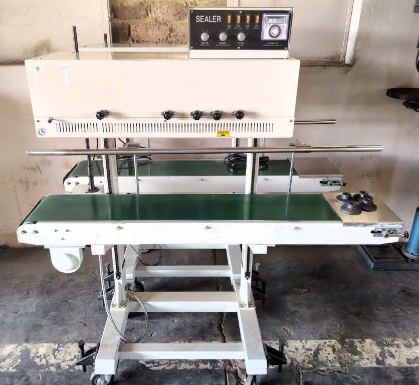 PACKAGING & WOODWORKING EQUIPMENT - MEYERTON (RAM1816-04-26)