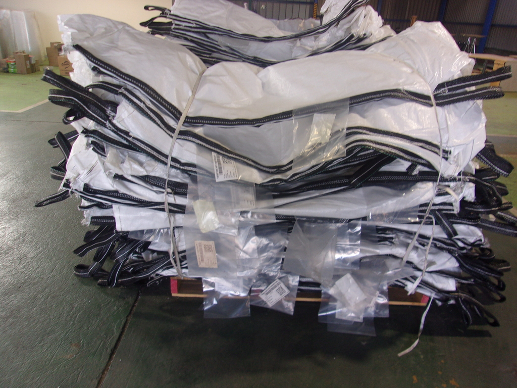 USED BULK BAGS - SASOLBURG (SA02-233-26)