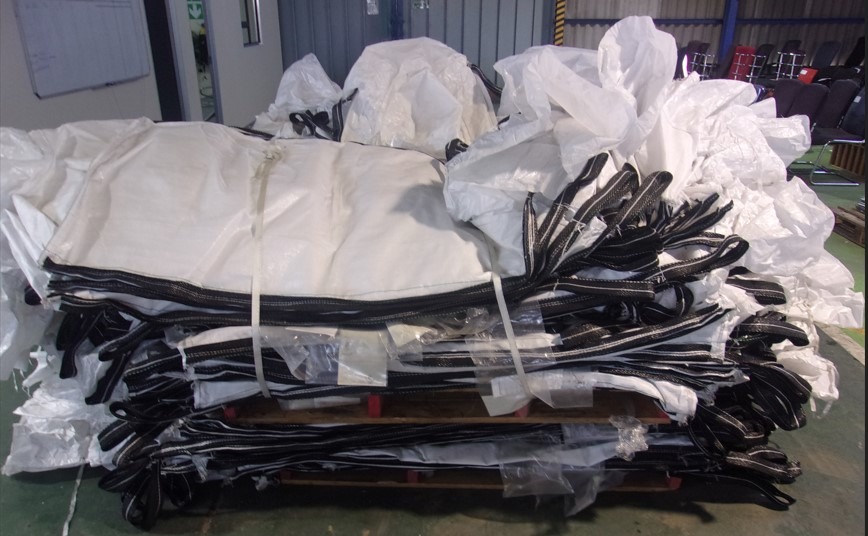 USED BULK BAGS - SASOLBURG (SA03-244-26)