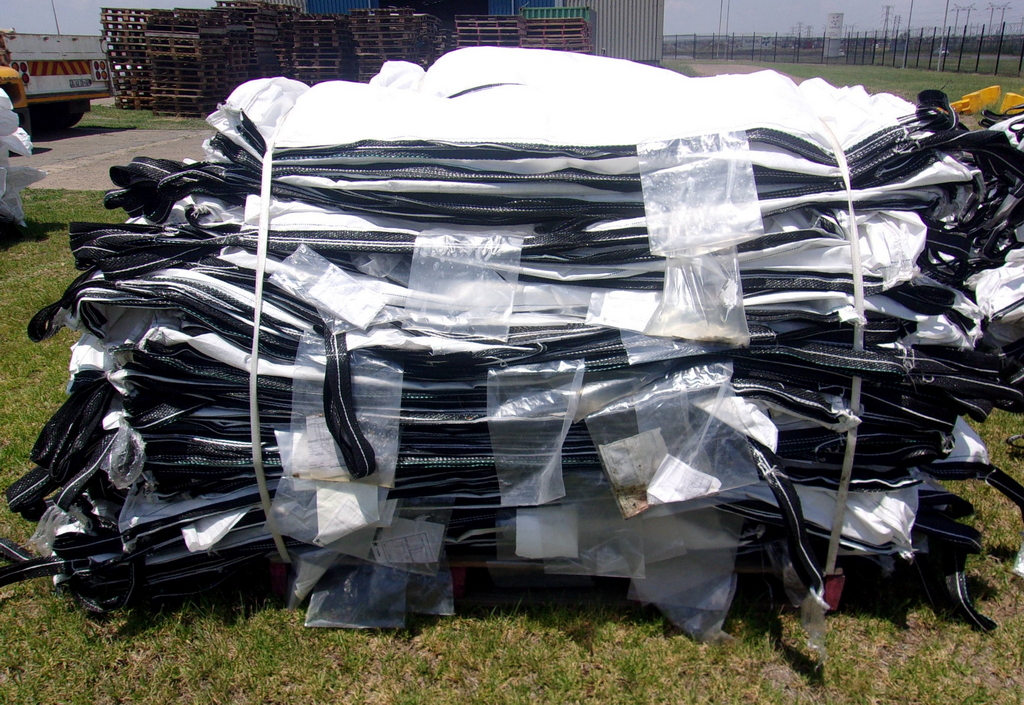 USED BULK BAGS - SASOLBURG (SA05-279-26)