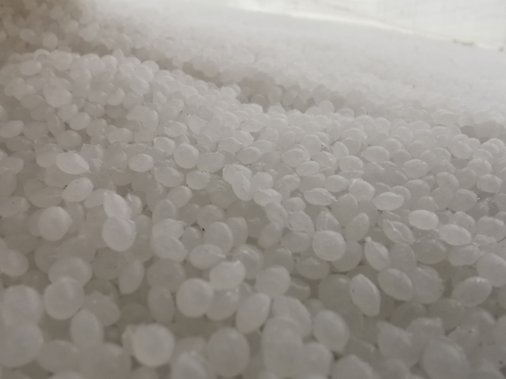 POLYETHYLENE & POLYPROPYLENE MATERIAL (SA05-284-26)