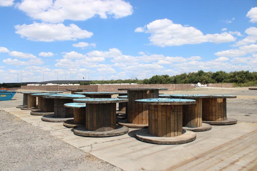 WOODEN SPOOLS - SECUNDA (SE02-2035-26)