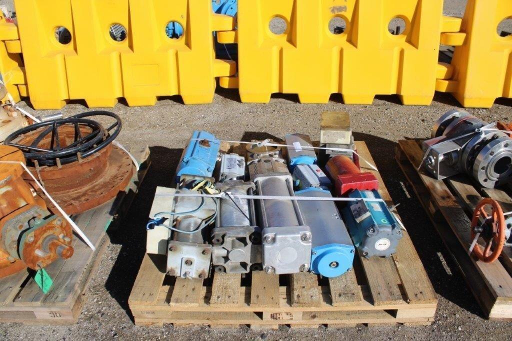 INDUSTRIAL VALVES, FLOWMETERS & STAINLESS STEEL COMPONENTS - SECUNDA (SE05-2086-26)