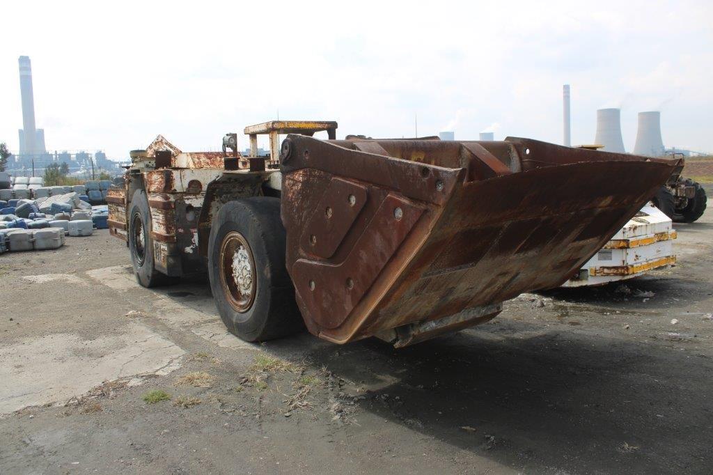 LHD & FLAMEPROOF TRACTORS - SECUNDA (SE05-2103-26)
